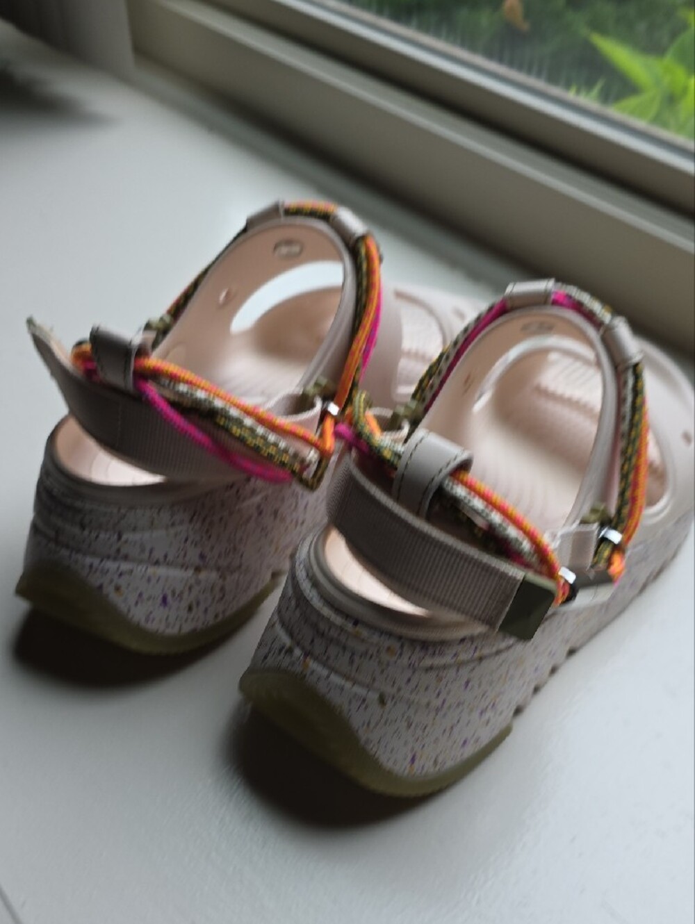 CROCS Cream Platform Sport Sandals with Multicolor Ankle Trim - Picture 3 of 4